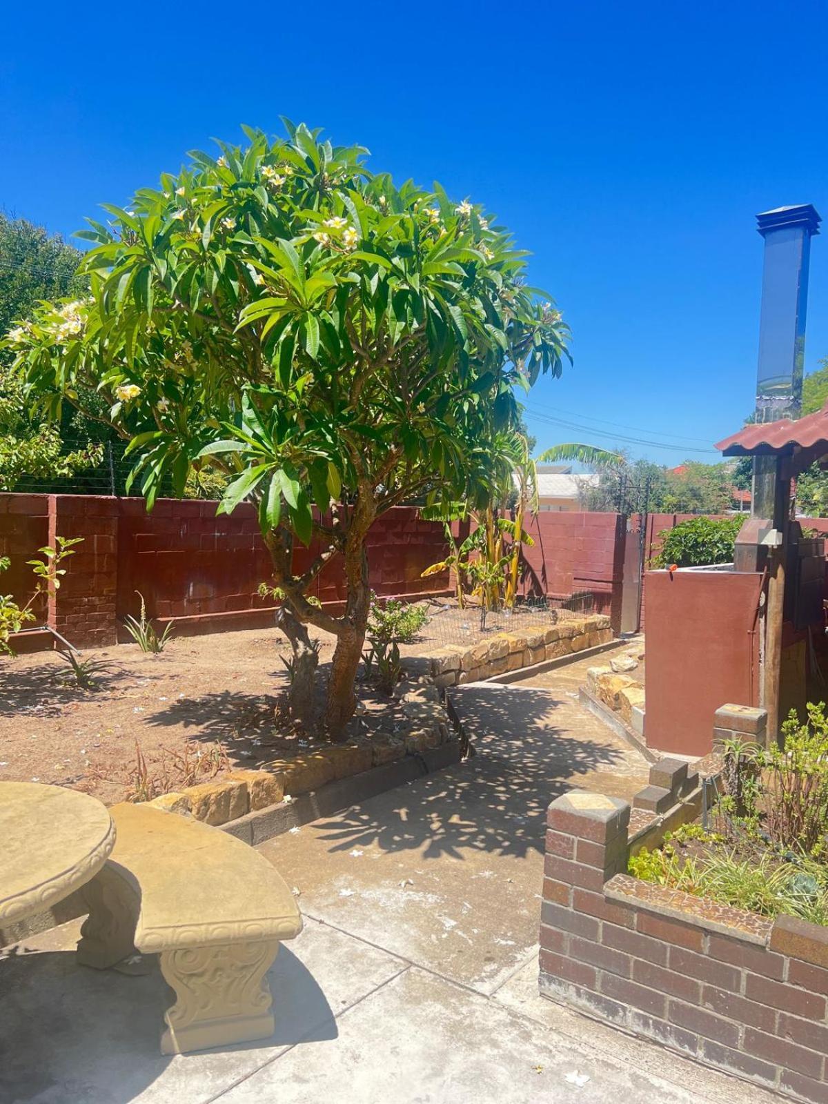 Triple S Guest House Cape Town Exterior photo