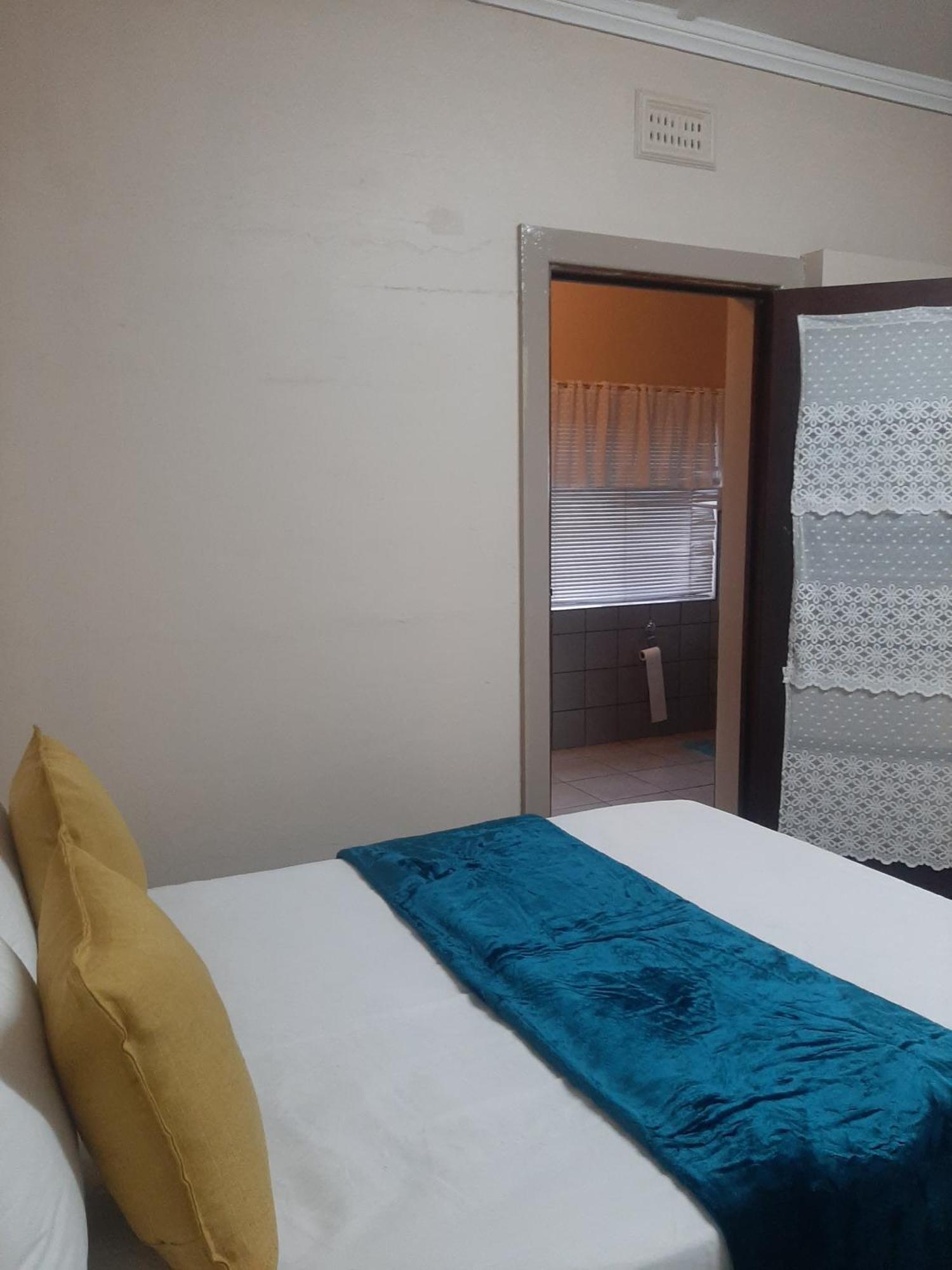 Triple S Guest House Cape Town Exterior photo